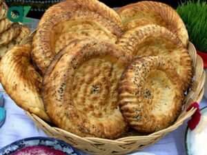 Tandyr Nan Tajik Bread2