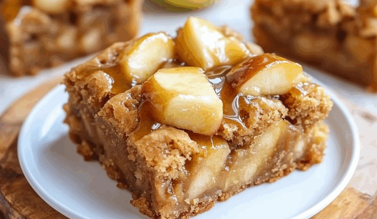 Maple Glazed Apple Blondies Recipe