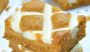 Pumpkin Bars with Cream Cheese Frosting Recipe