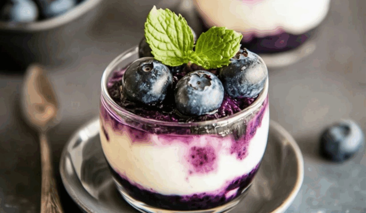 Blueberry Cheesecake Parfaits Recipe