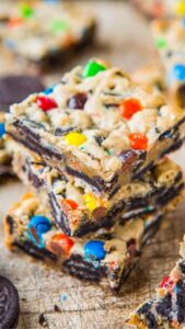 Loaded M&Ms Oreo Cookie Bars Recipe