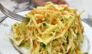 Crunchy Cabbage, Carrot, and Apple Salad Recipe