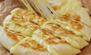 Pan-Fried Cheesy Potato Bread Recipe