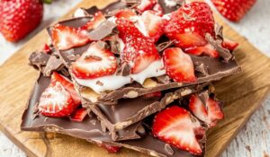 Chocolate Covered Strawberry Bark Recipe