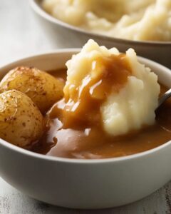 Creamy Mashed Potatoes with Savory Gravy Recipe