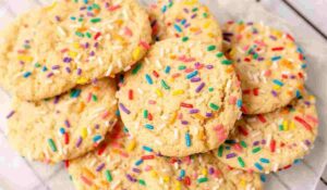 Classic Vanilla Sugar Cookies Recipe