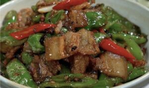 Exquisite Hunan Pork Belly with Crisp Peppers Recipe