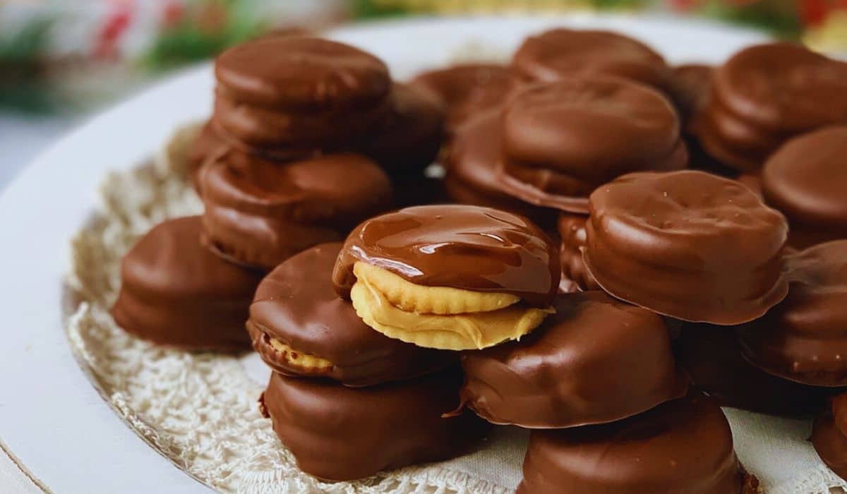 Chocolate Peanut Butter Ritz Cookies Recipe