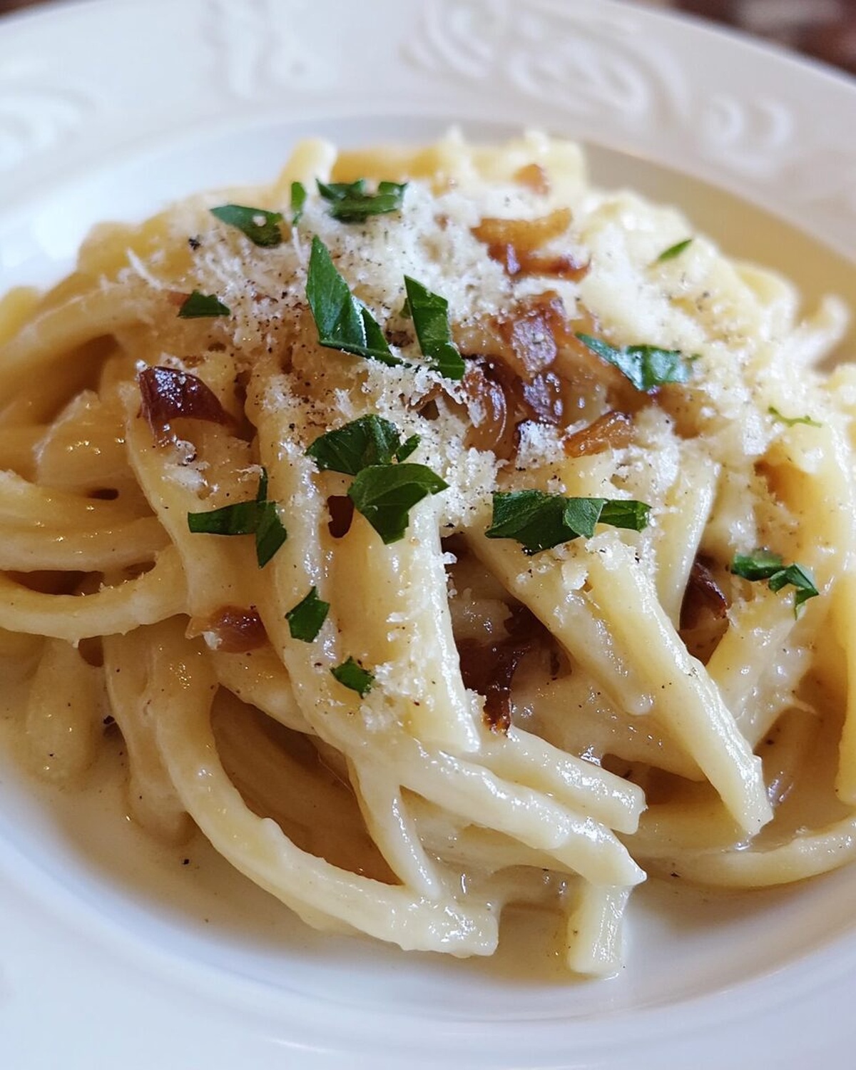 Caramelized Onion and Roasted Garlic Pasta Recipe