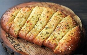 No-Oven Garlic Bread Recipe