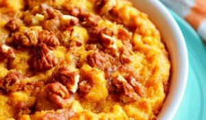 Crock-Pot Pumpkin Dump Cake Recipe