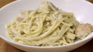 Heavenly Creamy Garlic Chicken Spaghetti Recipe